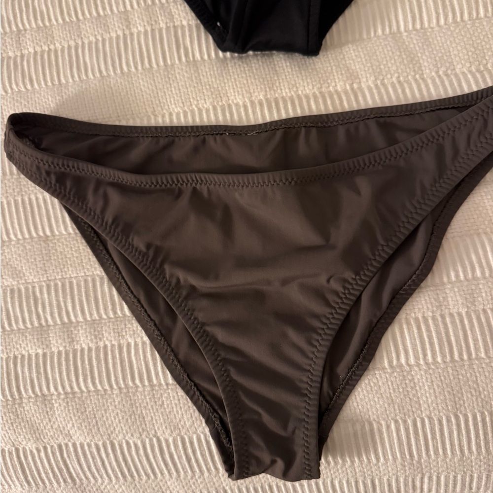 Two Bikini Bottoms. Solid Gray. Solid Black Venus - image 2